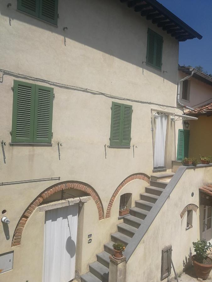 Casa Rigoletta Apartment Lari Exterior photo