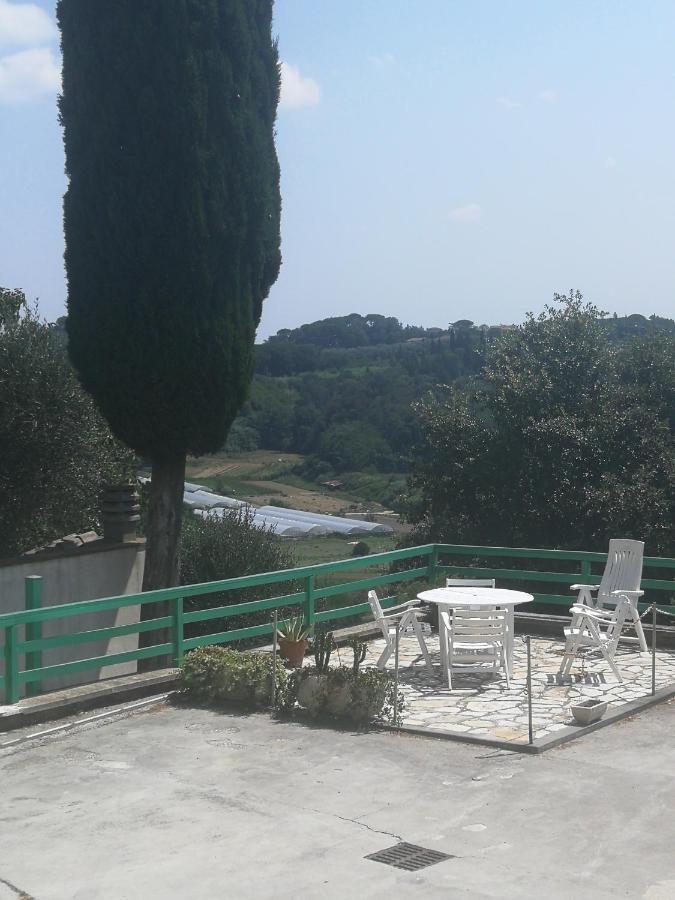 Casa Rigoletta Apartment Lari Exterior photo